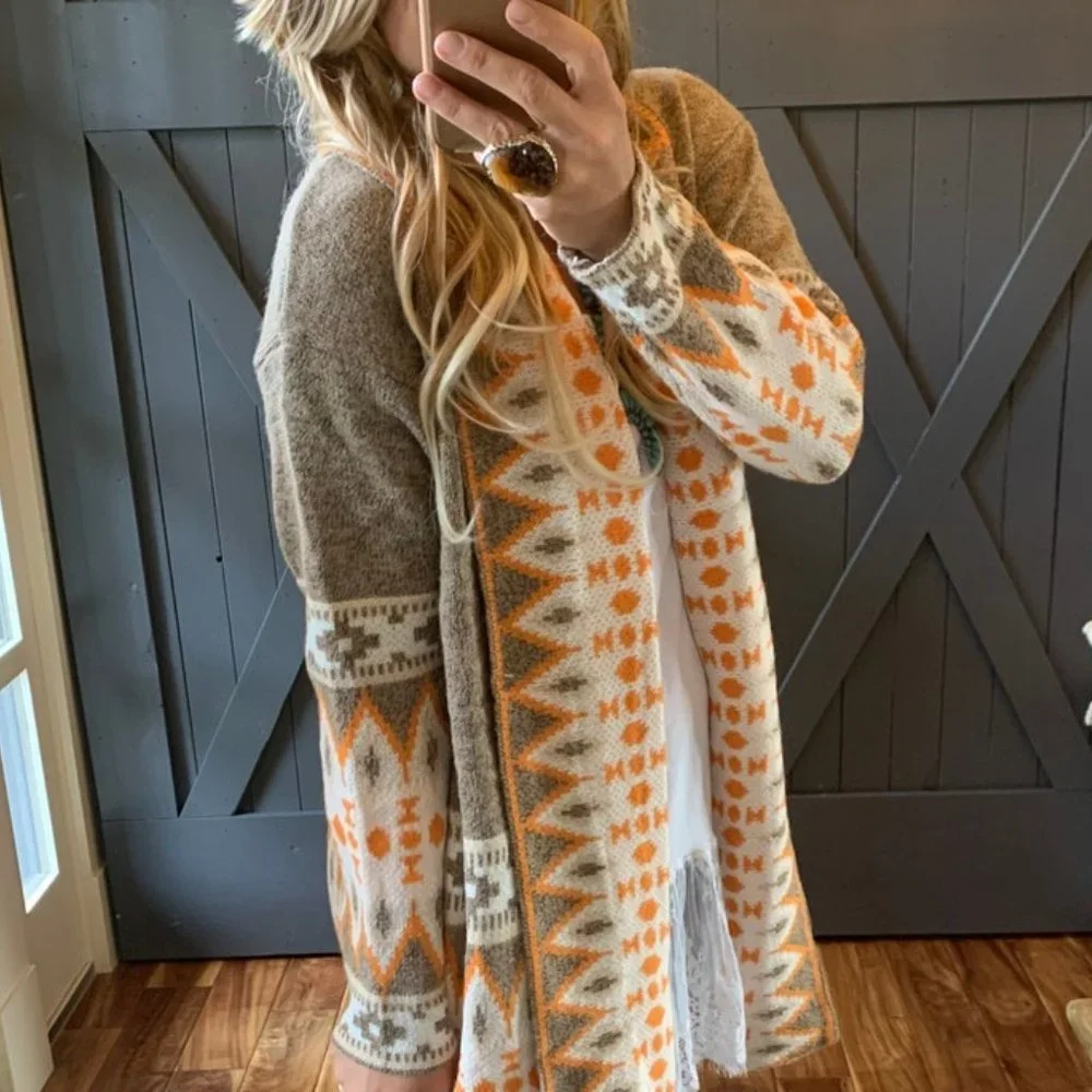 New Cozy Native Tribal Cardigan Sweater / Boho Western Long Blanket - Picture 3 of 8